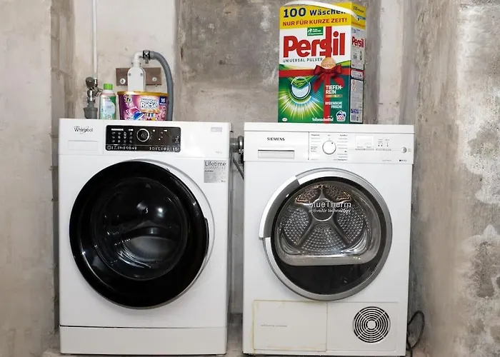 Md-7 Lutherstrasse 15 - Luxus-wasserbett-smarttv-terrasse-2schlafzimmer アパート マクデブルク